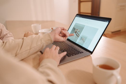 franchise salon reviews on a computer screen